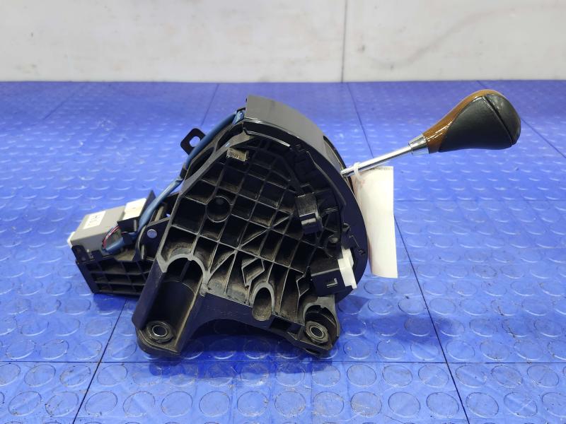 2010-2015 Lexus RX450H Automatic Gear Shifter Assembly Genuine OEM 3356048380