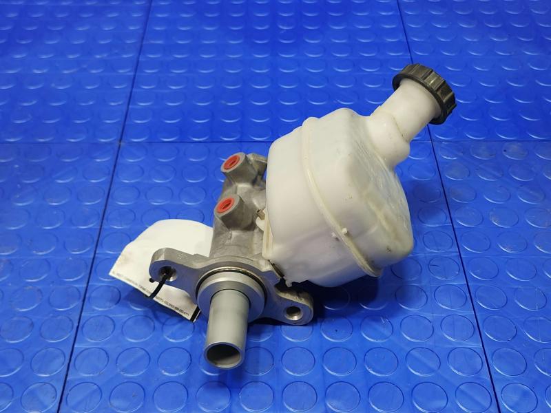 2016 Ford Transit 250 Master Cylinder