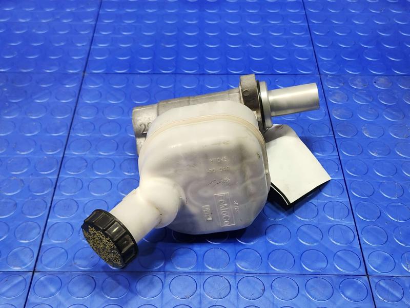 2016 Ford Transit 250 Master Cylinder