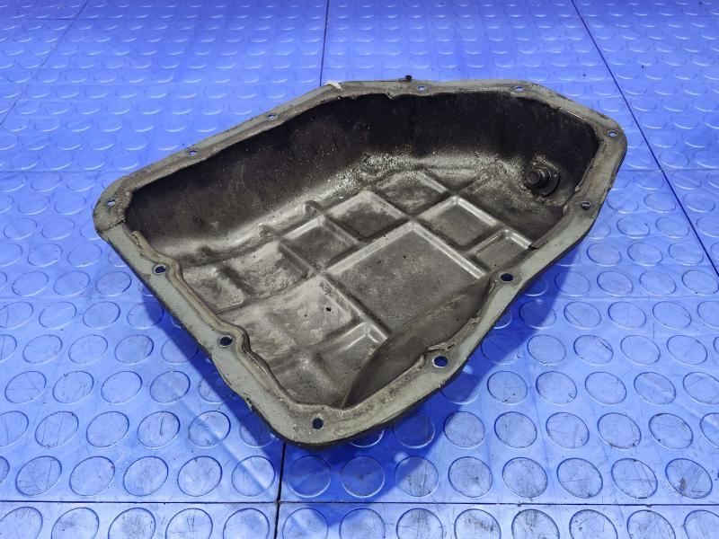 2011 Kia Sorento Oil Pan