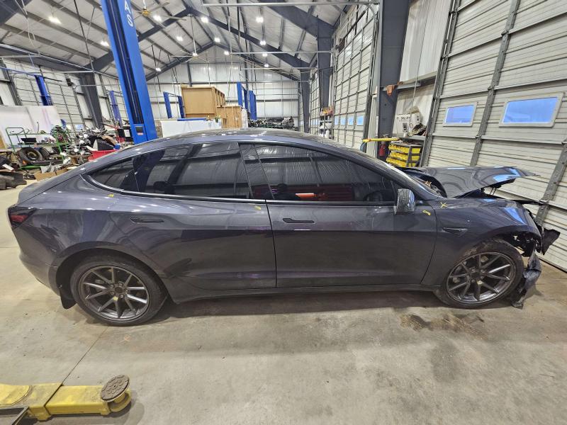2021 Tesla Model 3 Center Pillar