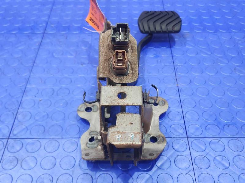 2014-2019 Nissan Rogue Brake Pedal Assembly Genuine OEM Part 46501-4BA0B
