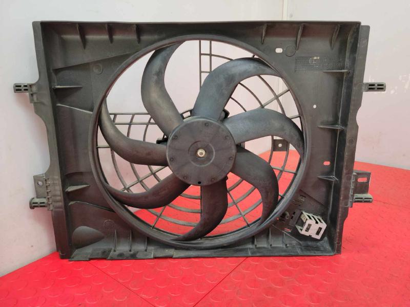 2020-2021 Nissan Versa CVT Engine Cooling Fan Assembly Genuine OEM 214815RB0B