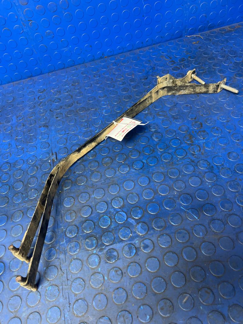 2017 Jeep Patriot Fuel Tank Strap