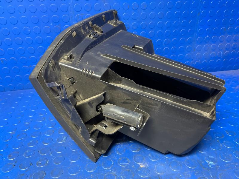 2015 Ford Focus Glove Box