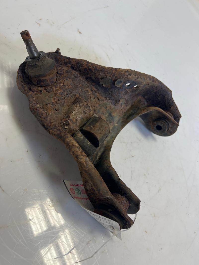 2002 Chevrolet S10 Upper Control Arm Front