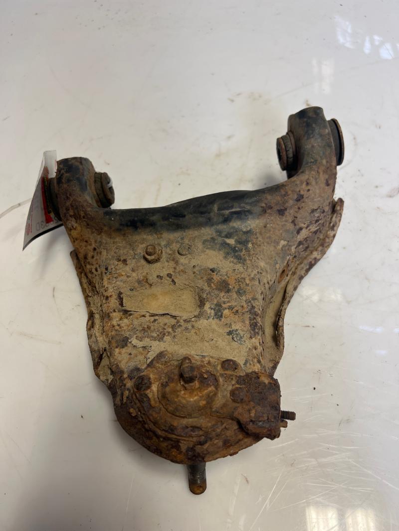 2002 Chevrolet S10 Upper Control Arm Front
