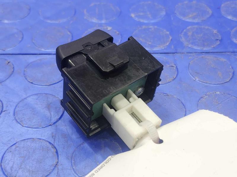 2014 Toyota Prius Door Switch Front