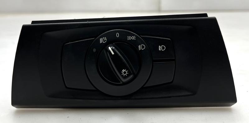 2007 BMW 328i Headlight Switch (Dash Mtd)
