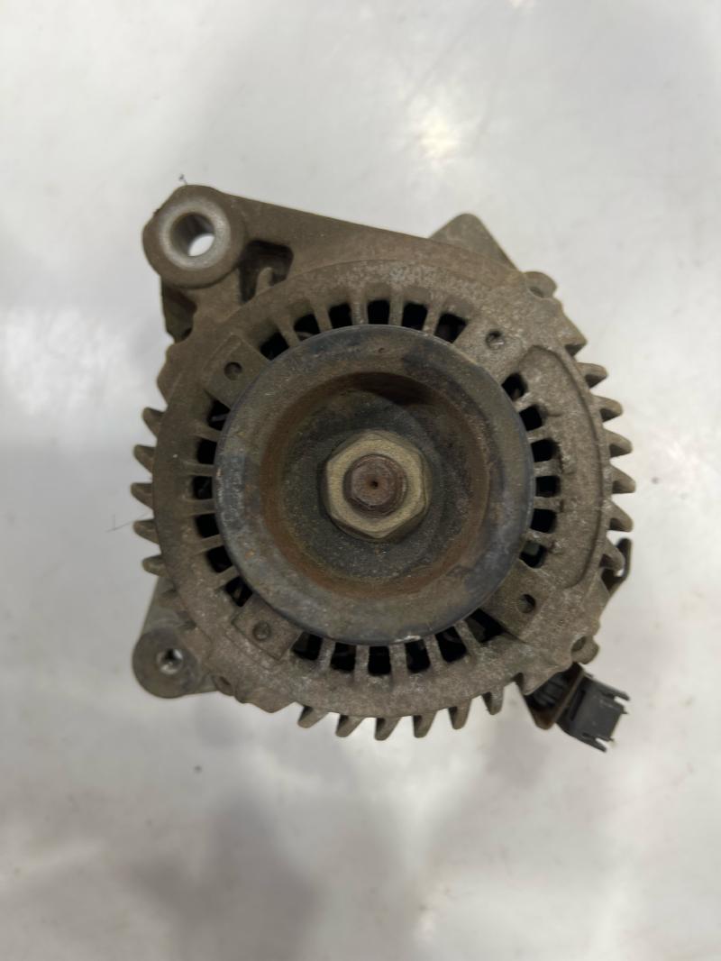2001 - 2003 Toyota Rav4 Alternator Generator Assembly 100 Amp OEM 2706028080