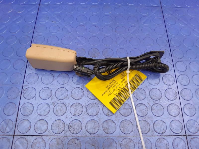2015 Subaru Legacy Front Seat Belt