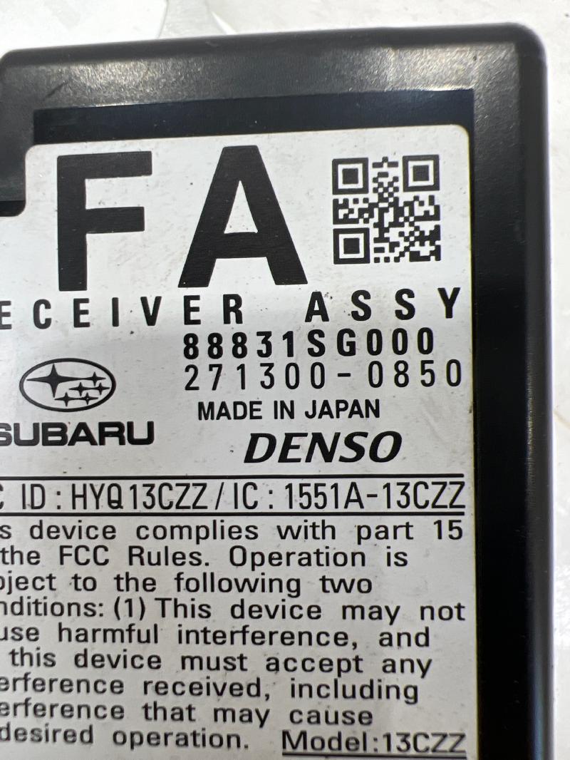 2014 - 2017 Subaru XV Crosstrek Keyless Entry Module OEM 88831SG001