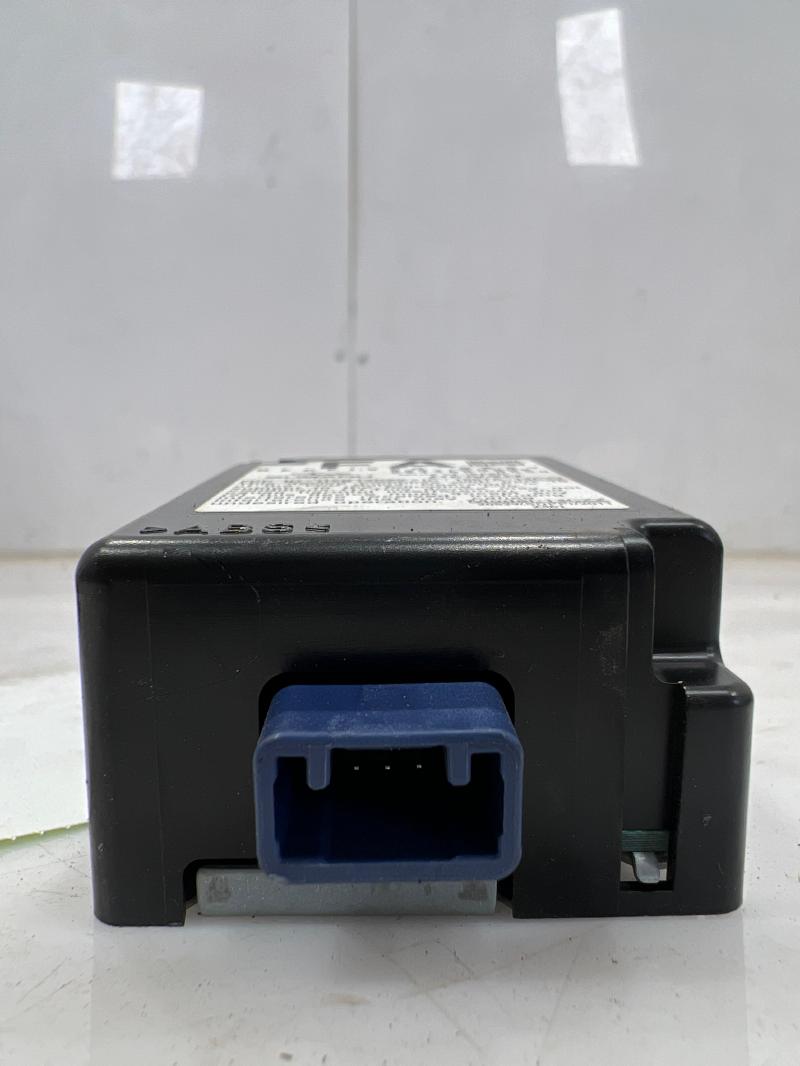 2014 - 2017 Subaru XV Crosstrek Keyless Entry Module OEM 88831SG001