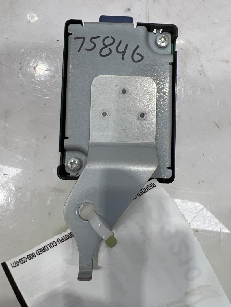 2014 - 2017 Subaru XV Crosstrek Keyless Entry Module OEM 88831SG001