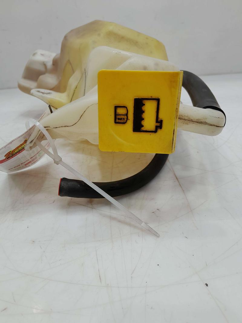2011 - 2021 Jeep Grand Cherokee Coolant Overflow Reservoir OEM 05165708AA