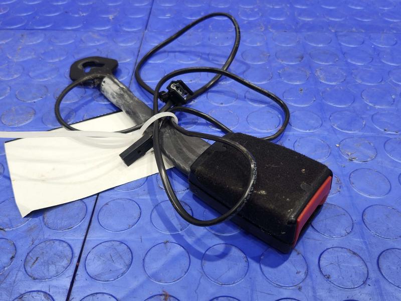 2016 Volkswagen Jetta Front Seat Belt