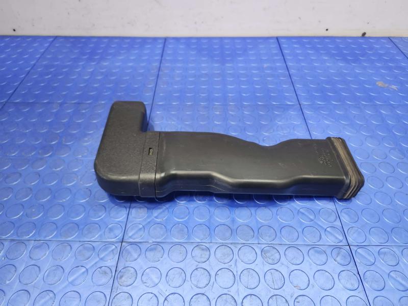 2013 Hyundai Accent Air Intake Tube/Resonator