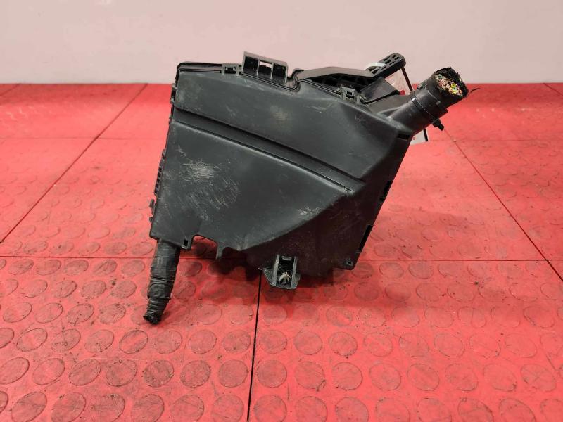 2011-2013 Kia Optima 2.4L Engine Fus Box Relay Junction Block OEM 912022T990