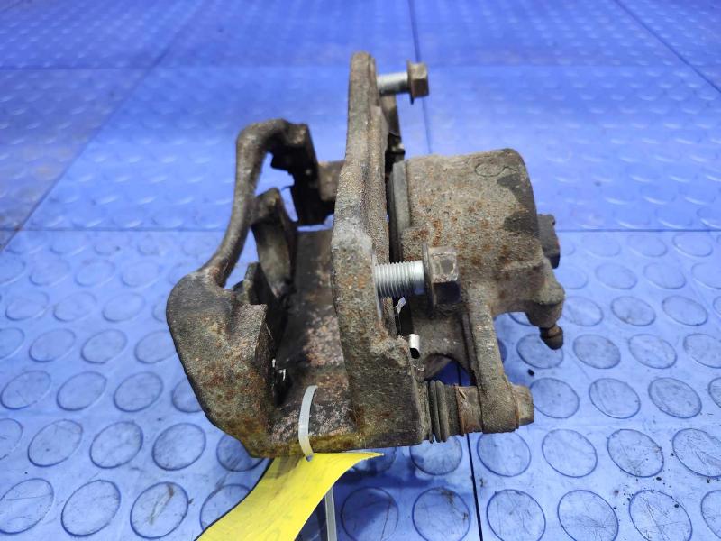 2015 Toyota Camry Caliper