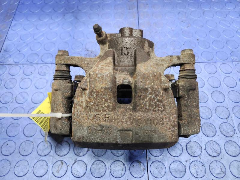 2015 Toyota Camry Caliper