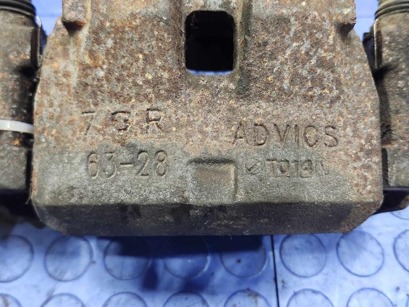2015 Toyota Camry Caliper