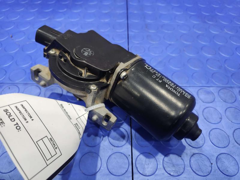 2006 Toyota 4Runner Wiper Motor Front