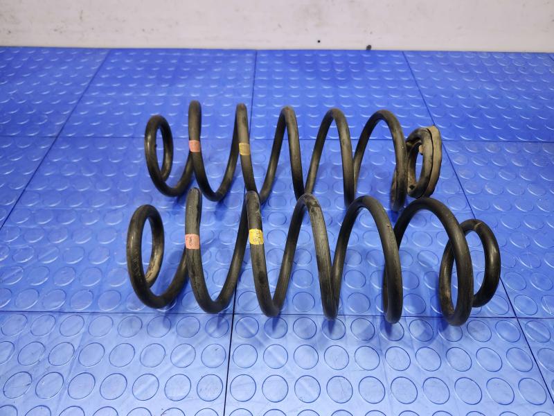 2010 Toyota Prius Coil/Air Spring
