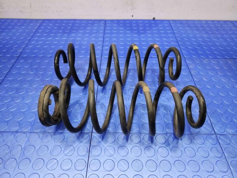 2010 Toyota Prius Coil/Air Spring