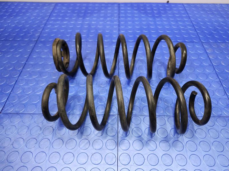 2010 Toyota Prius Coil/Air Spring