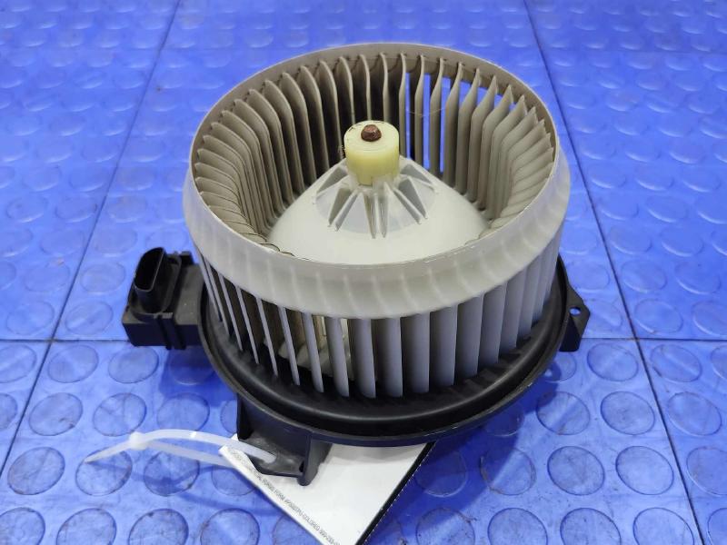 2010 Toyota RAV4 Blower Motor