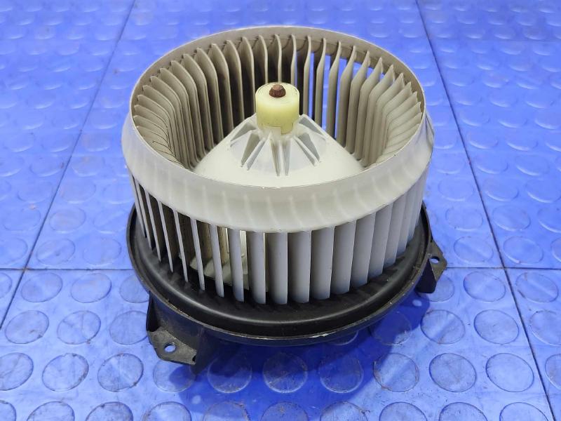 2010 Toyota RAV4 Blower Motor