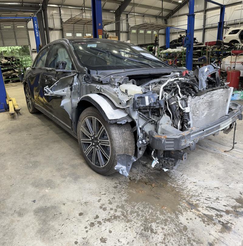 2017 Lincoln Continental Air Bag