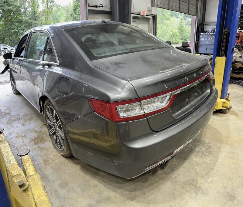 2017 Lincoln Continental Air Bag