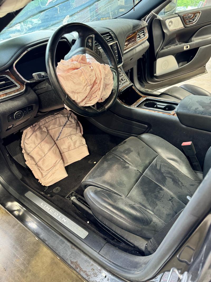 2017 Lincoln Continental Air Cond. Evaporator