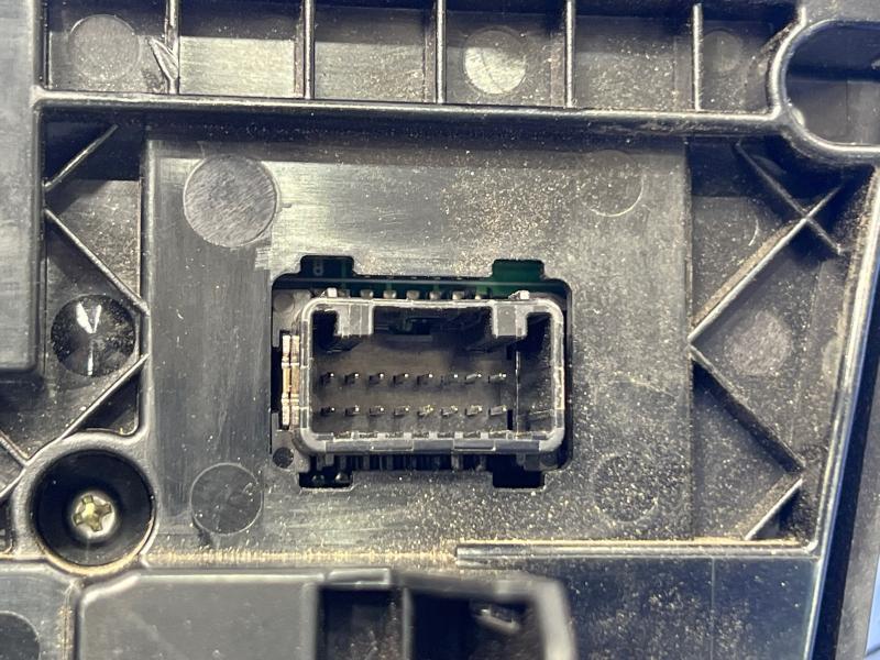 2013 Toyota Prius Heater A/C Control