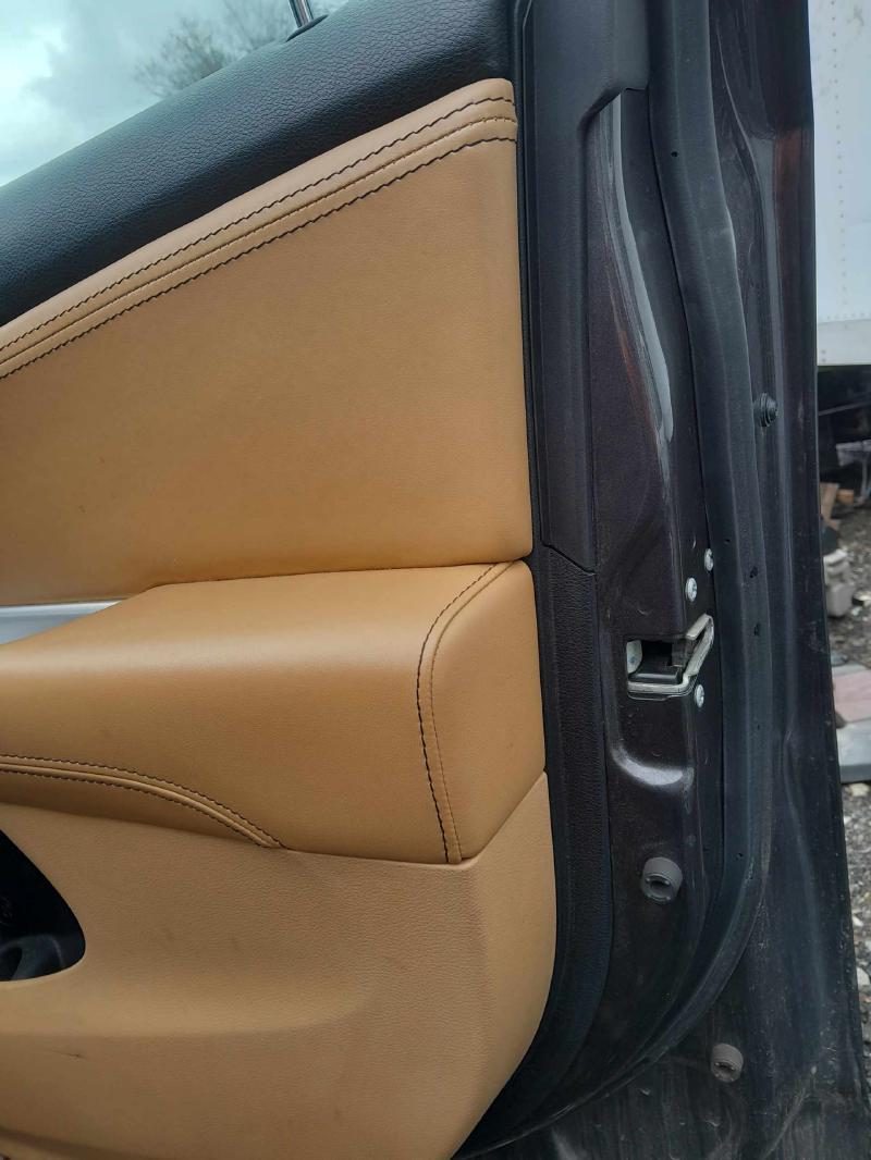 2014 Dodge Journey Front Door Trim Panel