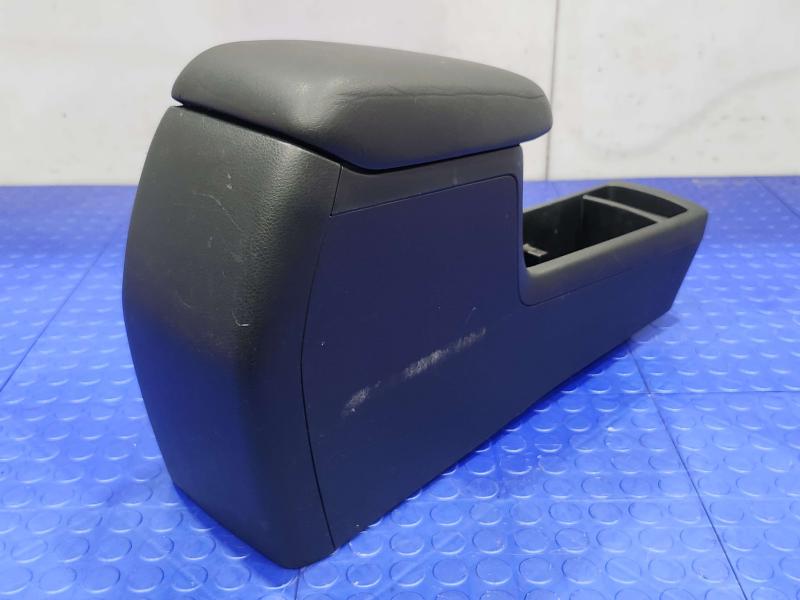 2009 Subaru Forester Front Console