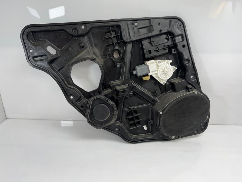 2013 Dodge Dart Side/Rear/Cargo Regulator