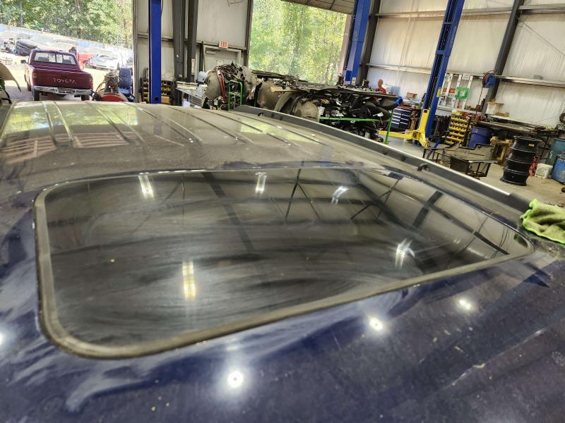 2012 Jeep Compass Roof Glass (Glass Only)