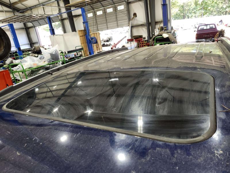 2012 Jeep Compass Roof Glass (Glass Only)