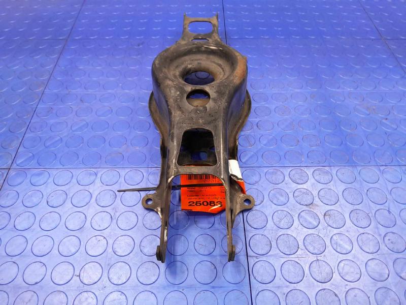 2013 Cadillac ATS Lower Control Arm Rr