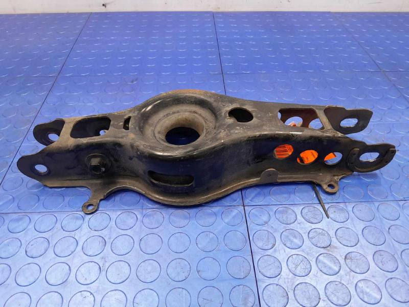 2013 Cadillac ATS Lower Control Arm Rr