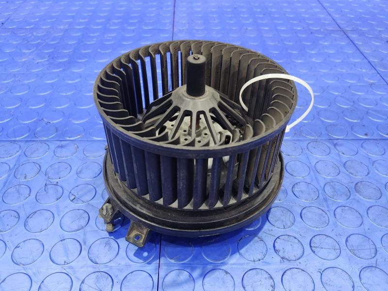2017 Chevrolet Silverado 2500 Blower Motor