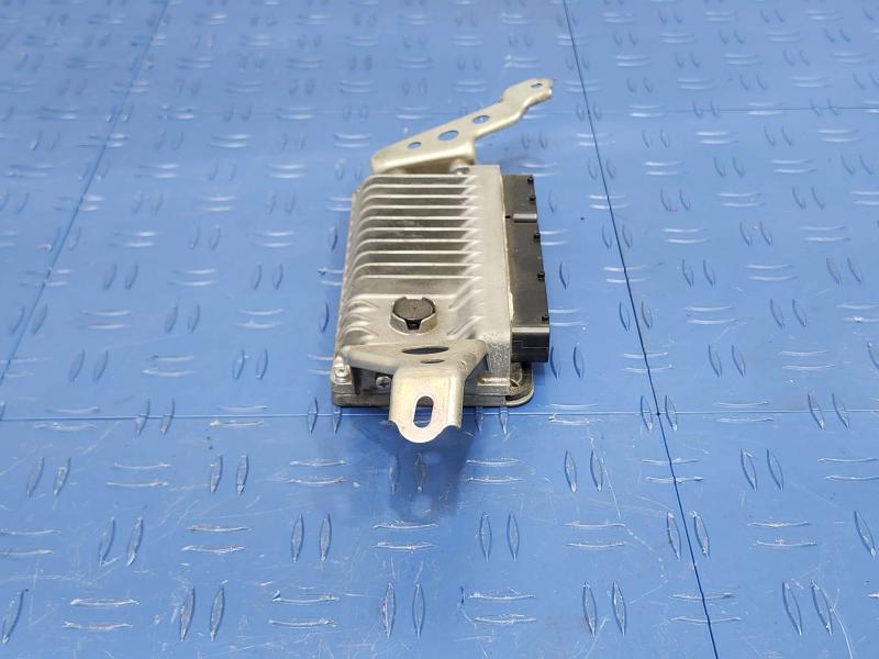 2013 Toyota Yaris Engine/Motor Brain Box