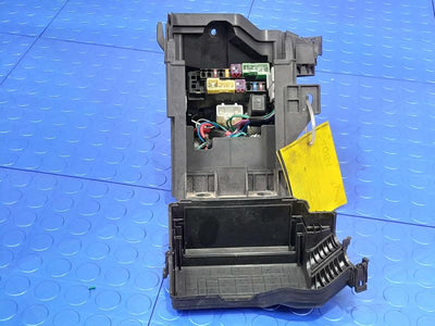 2015 Nissan Versa Engine Fuse Box