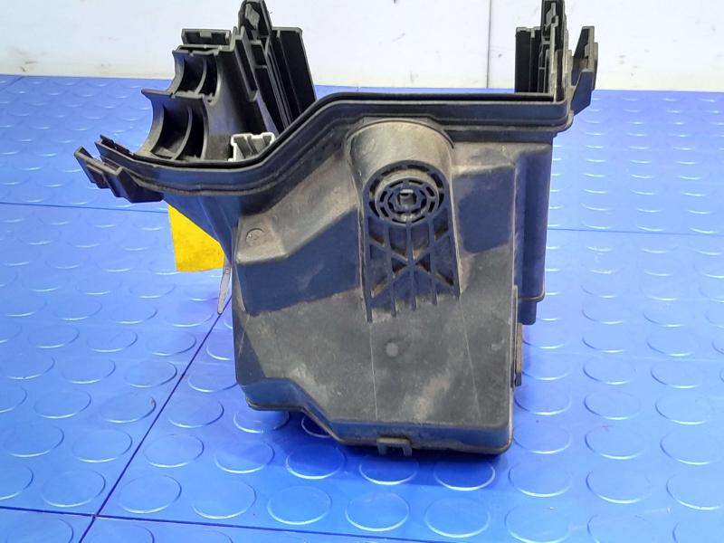 2015 Nissan Versa Engine Fuse Box