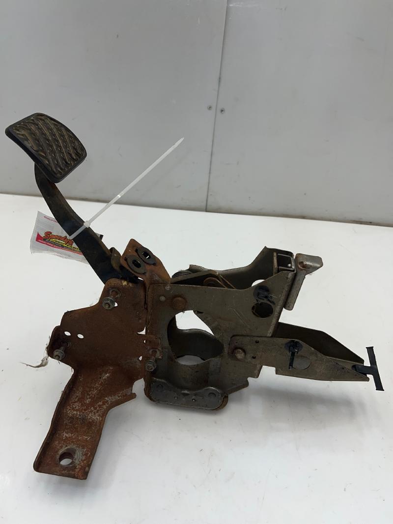 2007 Nissan Altima Brake Pedal