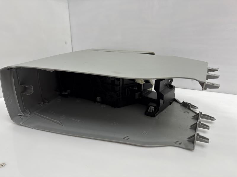 2010 Toyota Prius Front Console