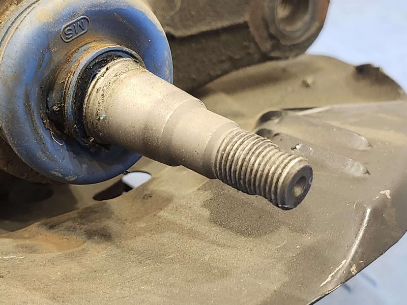 2015 Subaru Forester Spindle Knuckle Front