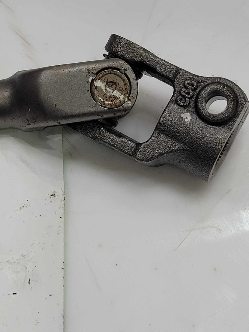 2016 - 2020 Hyundai Elantra Sedan Steering Intermediate Shaft OEM 56400F2000